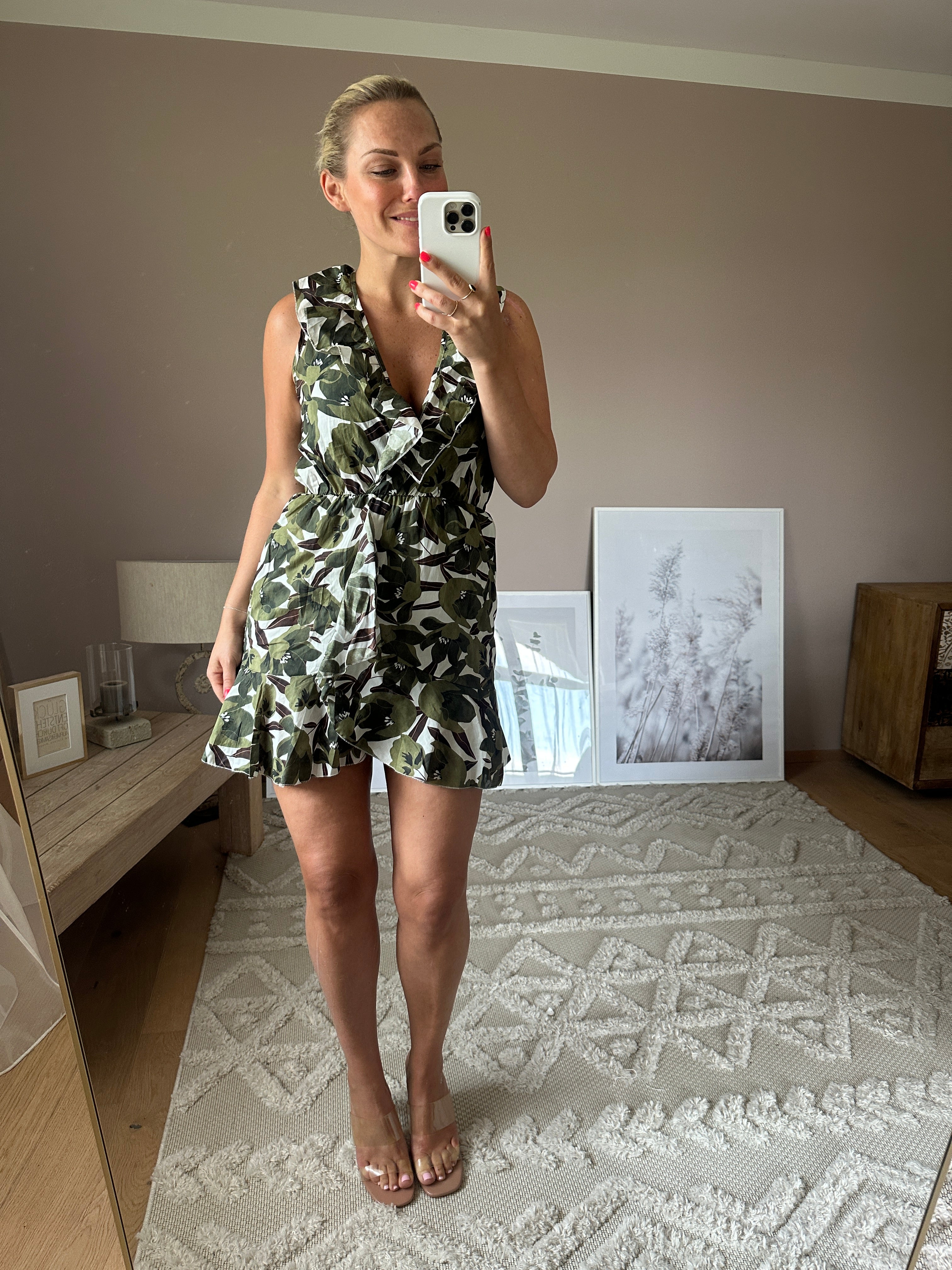 Volant-Kleid – Olive Dream