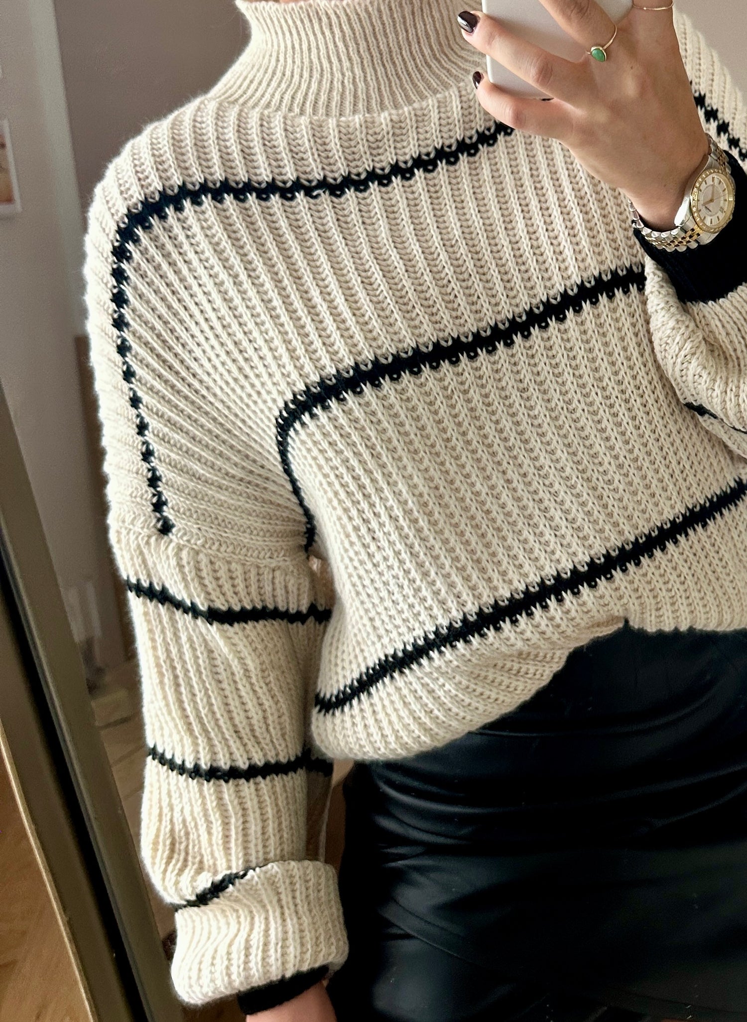 Gestreifter Pullover aus Acryl